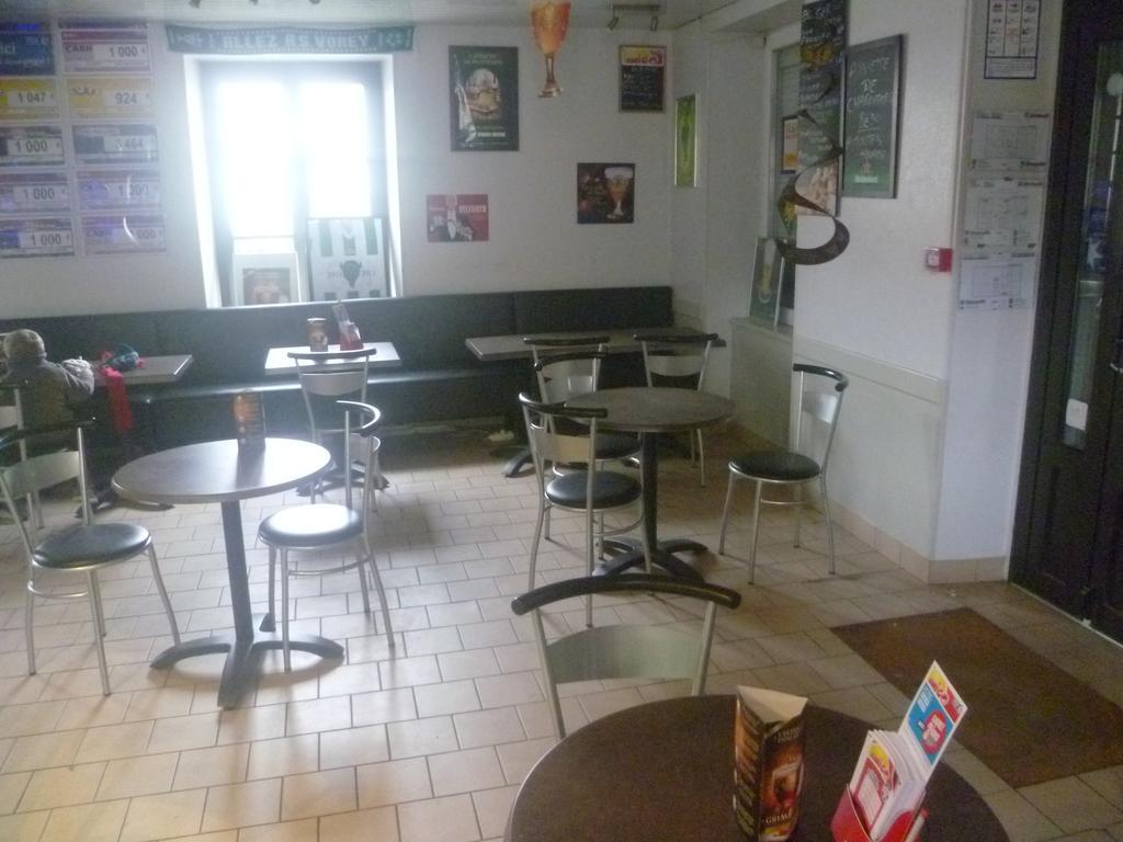 德斯吾雅格思酒店 沃雷 外观 照片